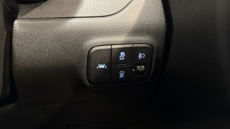 Hyundai i10 1.2 MPi Premium 5dr Auto Petrol Hatchback